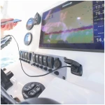 Scanstrut Flip Pro USB + usb-C - Image 2